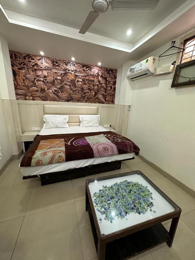 Aditya Near Railway Station Main Bazar 3* New Delhi